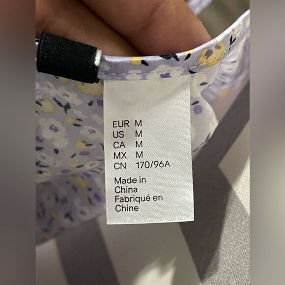 H&M comft Nightgound - Picture 7 of 9